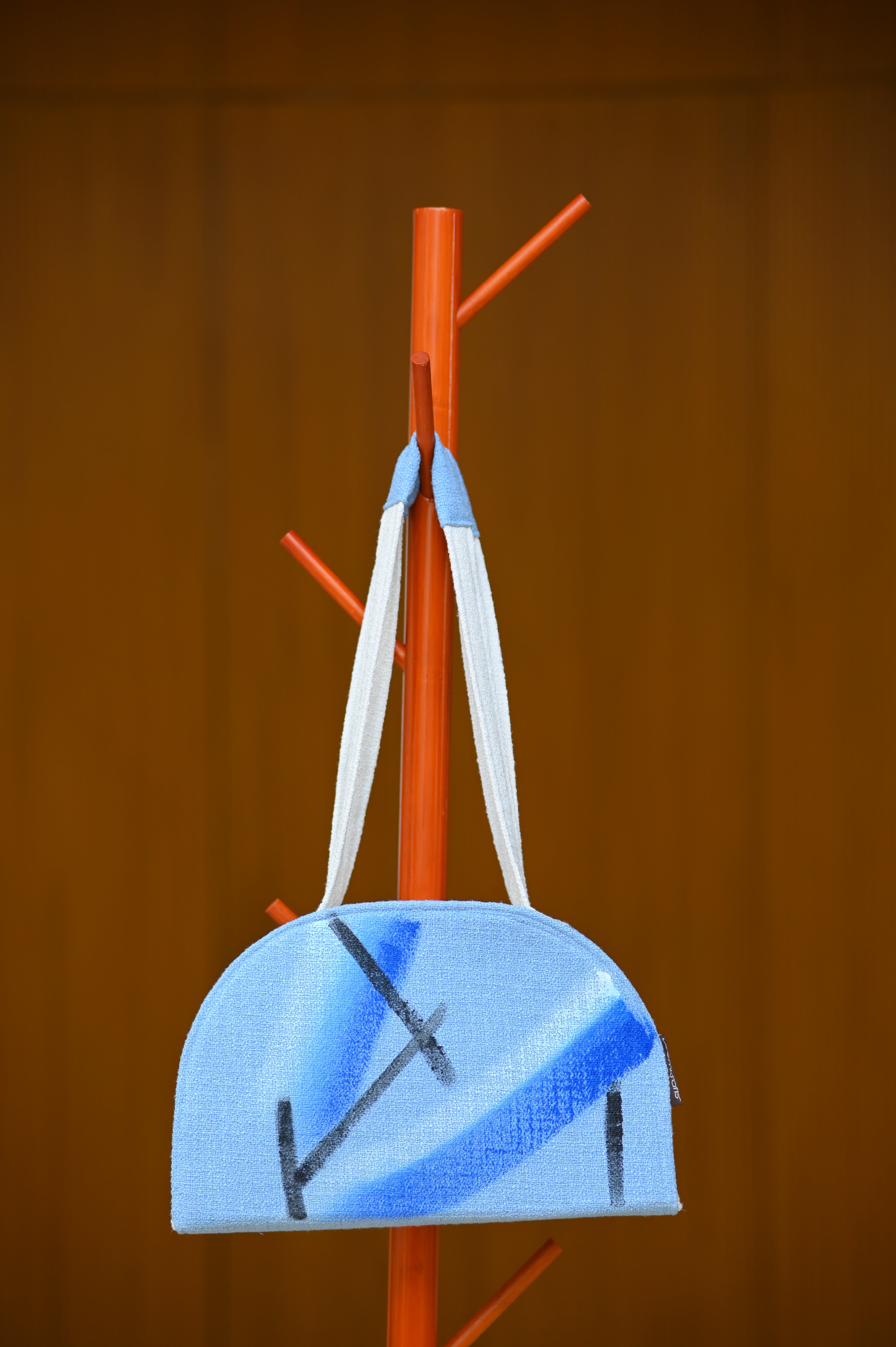D shaped Bag
