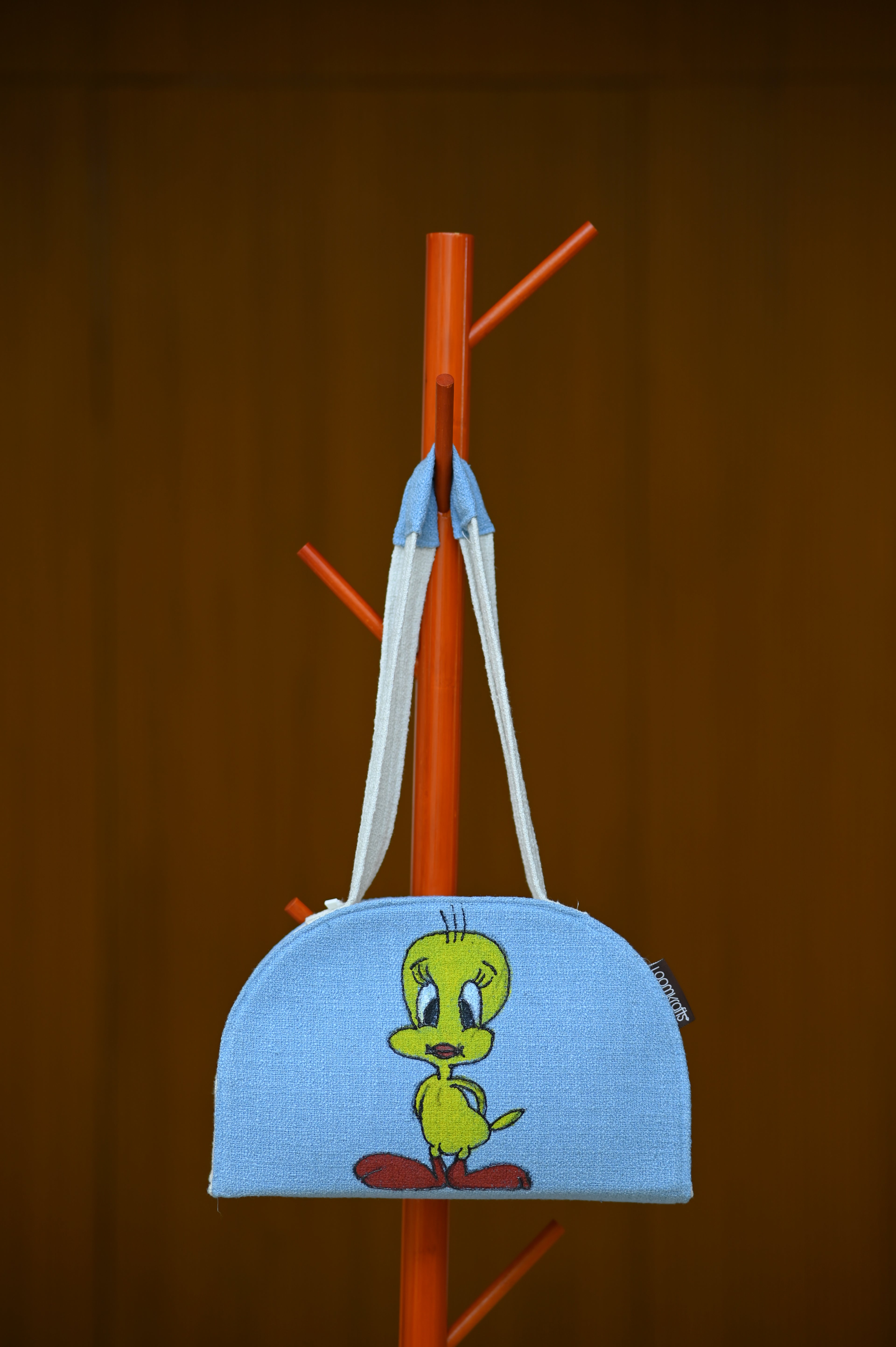 D shaped Bag