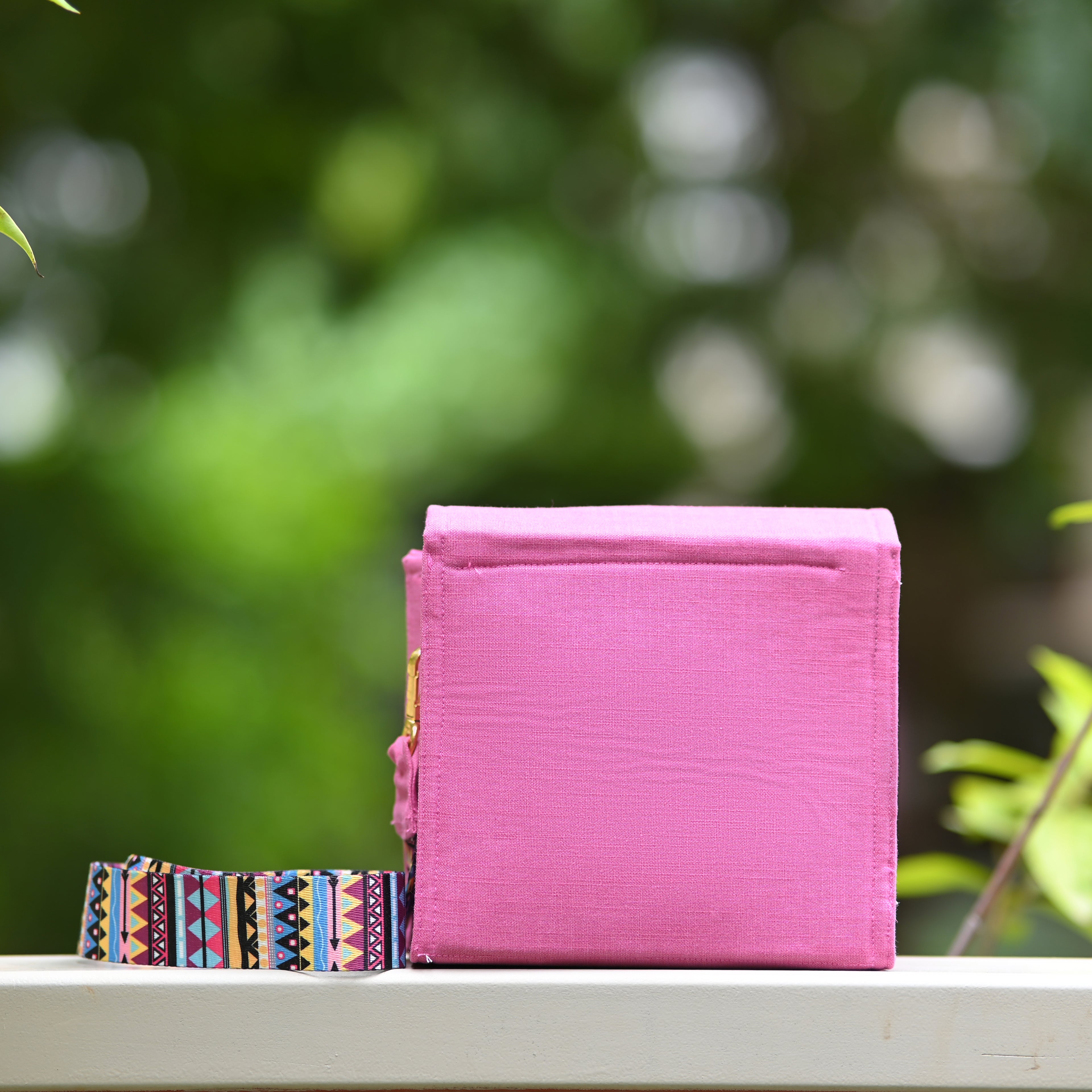 Loomkrafts Lovestruck Sling
