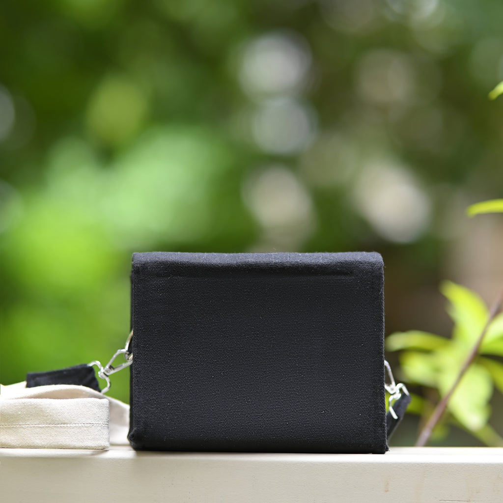 Loomkrafts Black Charm Sling
