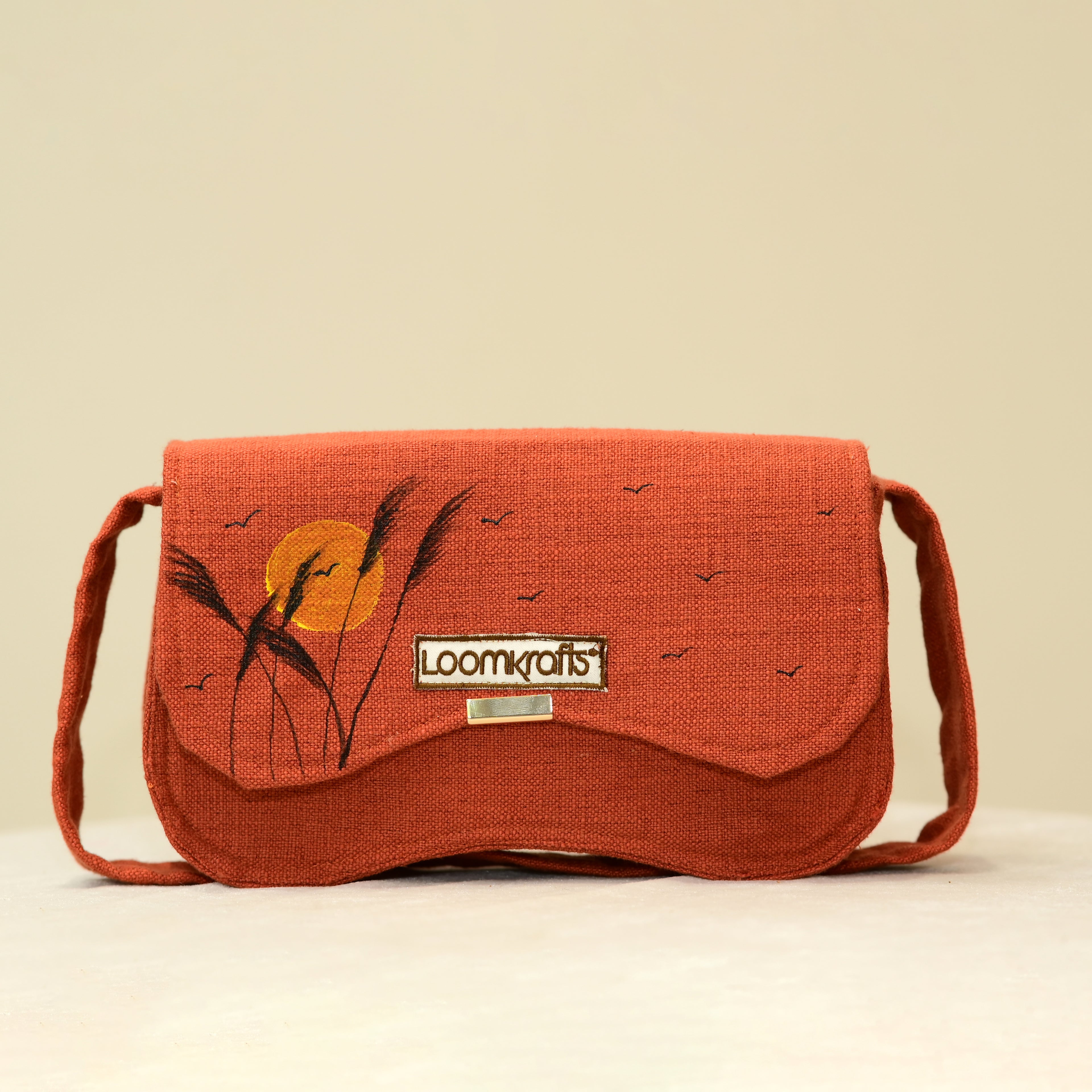 Birds of Freedom Curve Bag