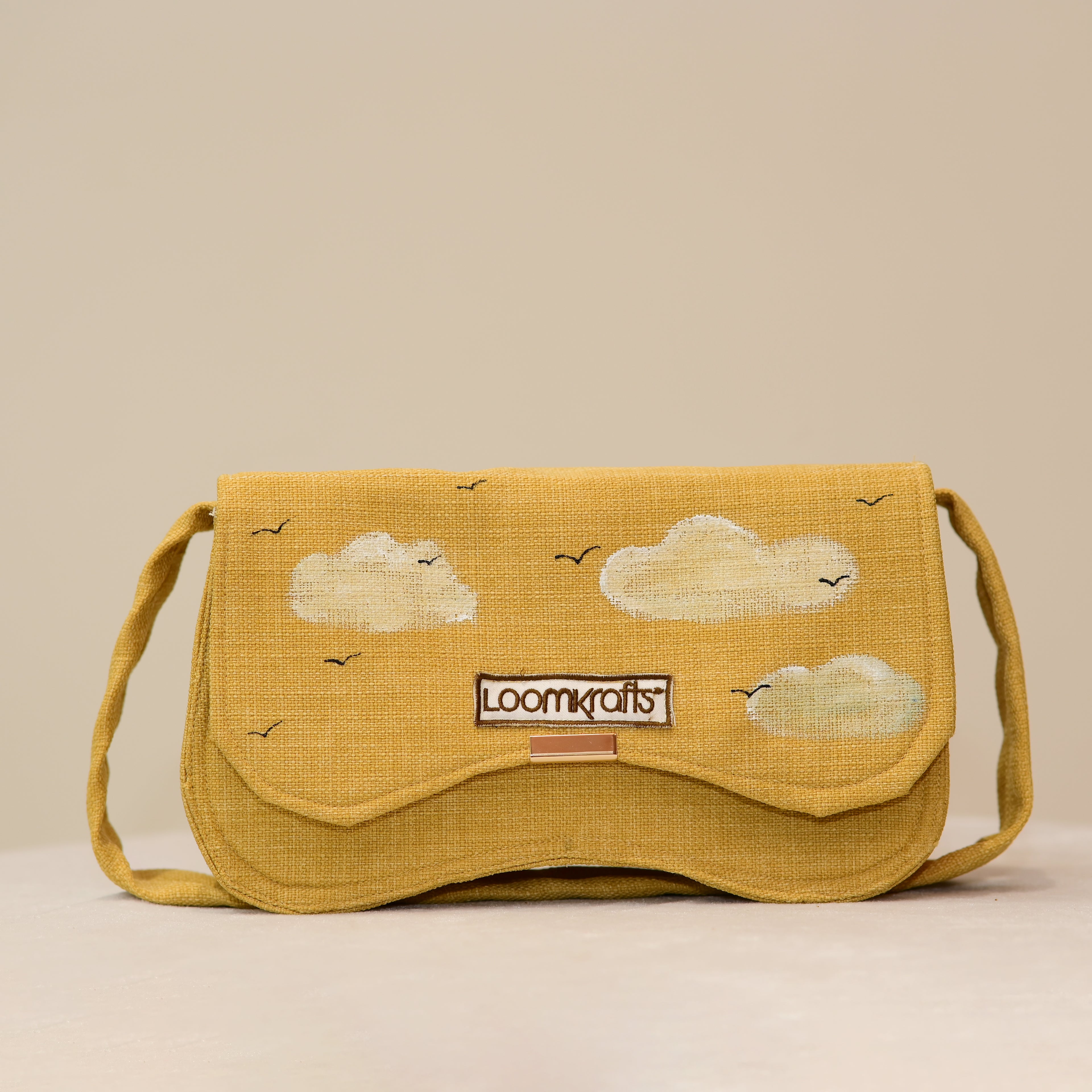 Birds of Freedom Curve Bag
