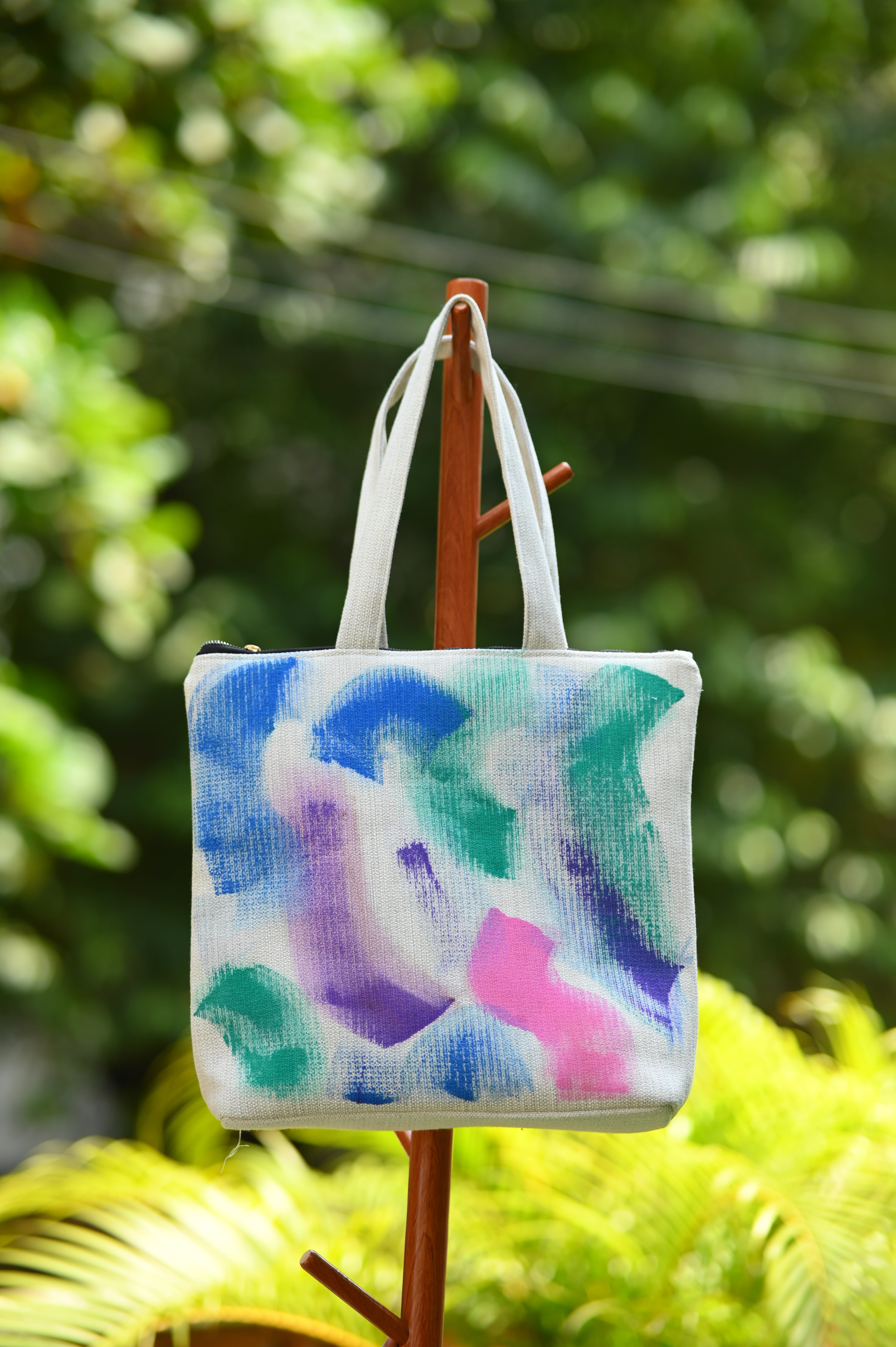 Simple tote bag