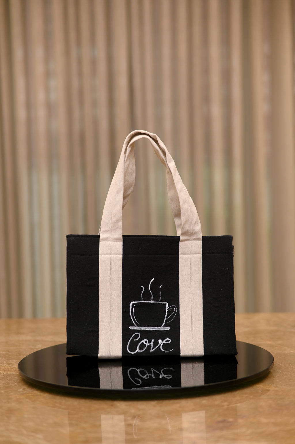 Black and white tea love