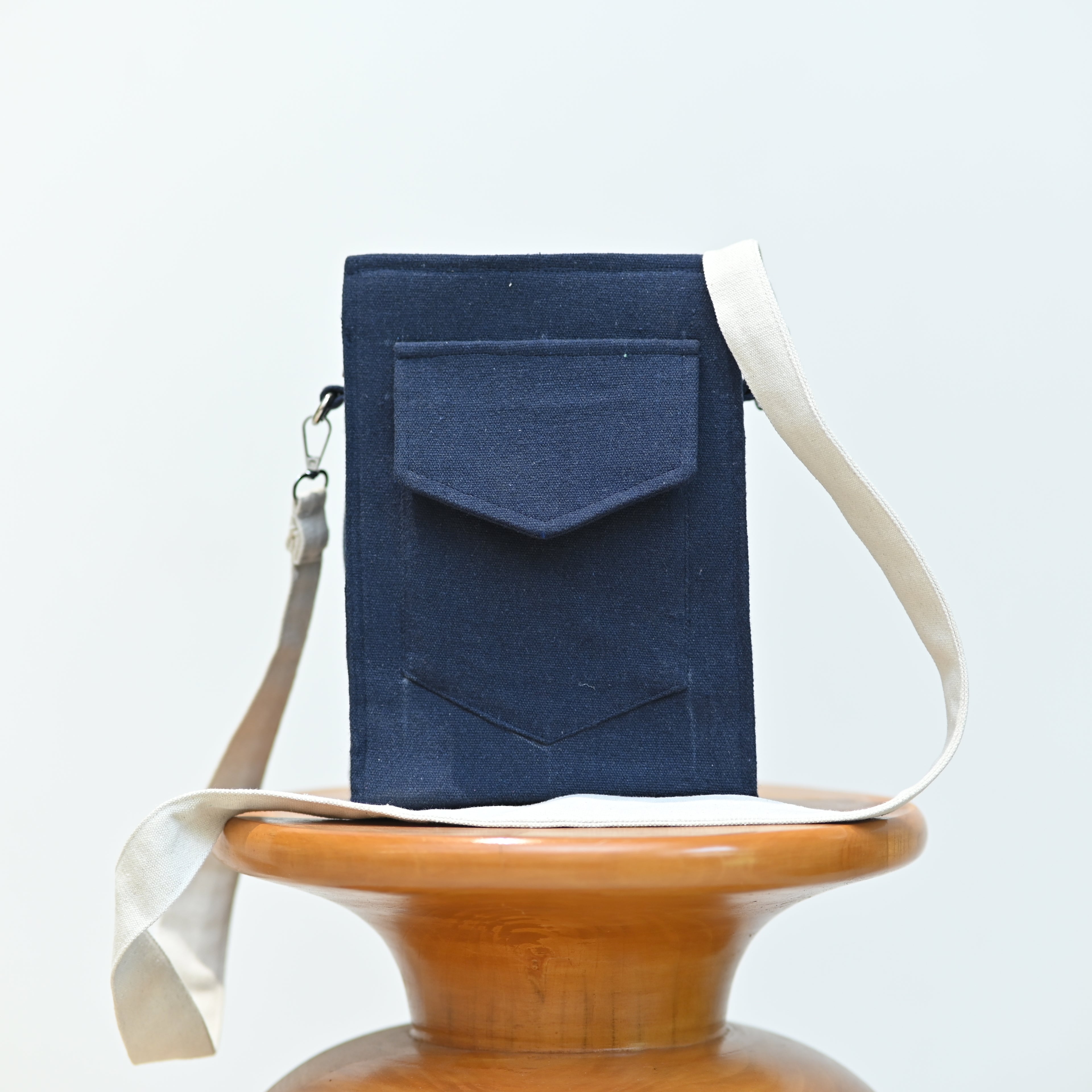 Metro sling crossbody Bag - Men