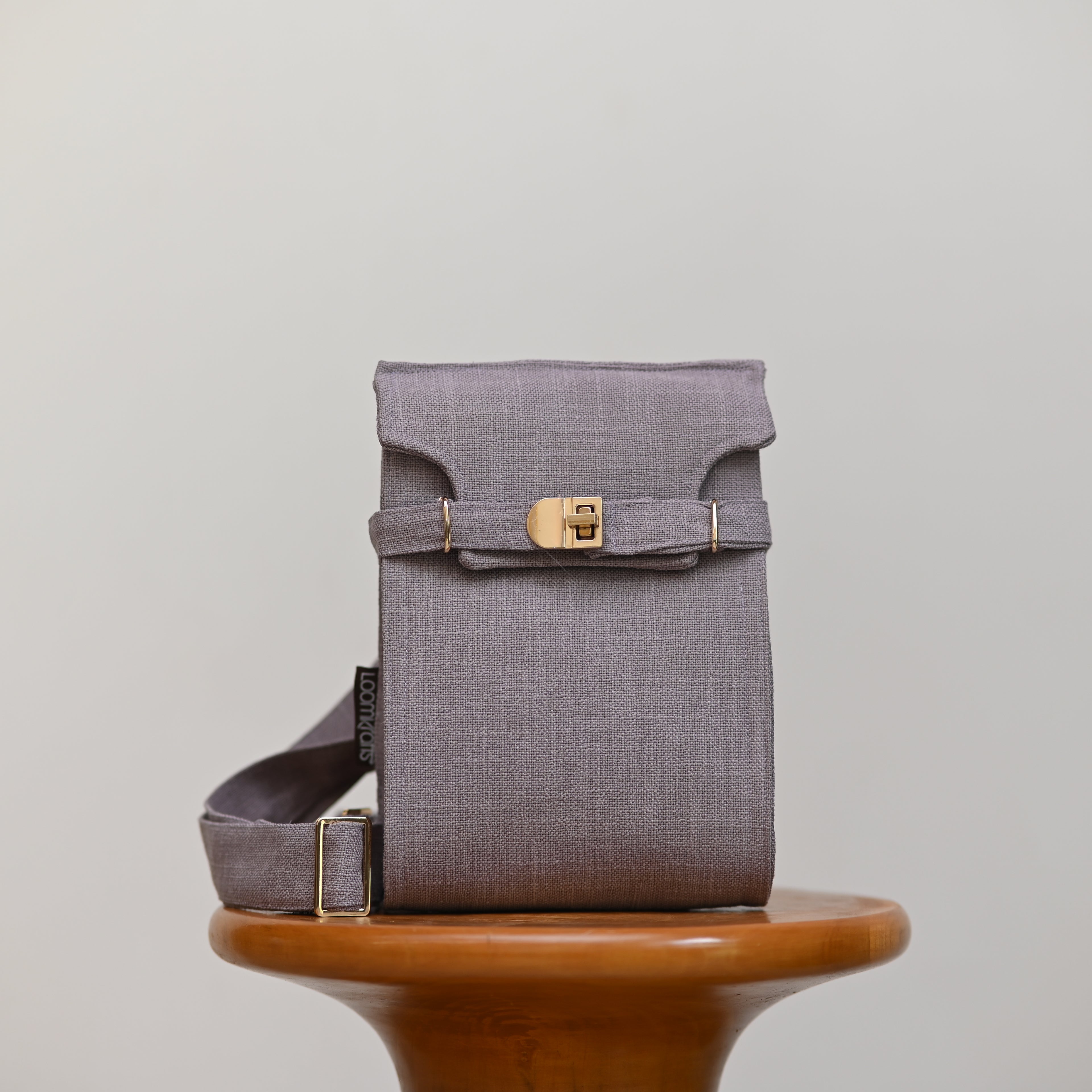 Buckle sling crossbody Bag - Men