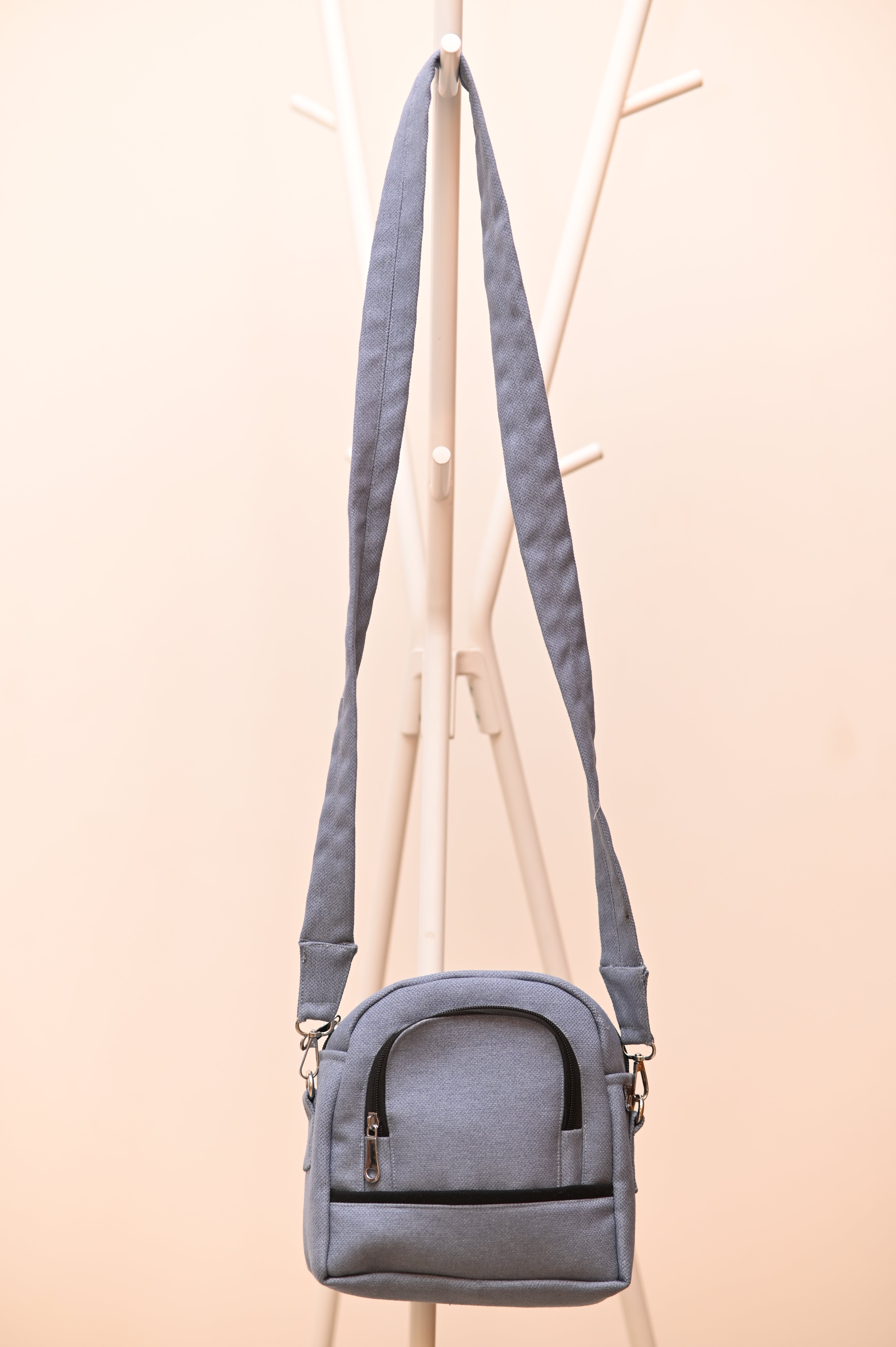 Daily Sling Crossbody Bag - Men
